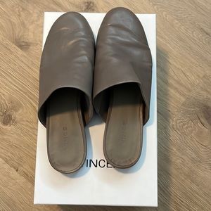 Vince Mules Size 7